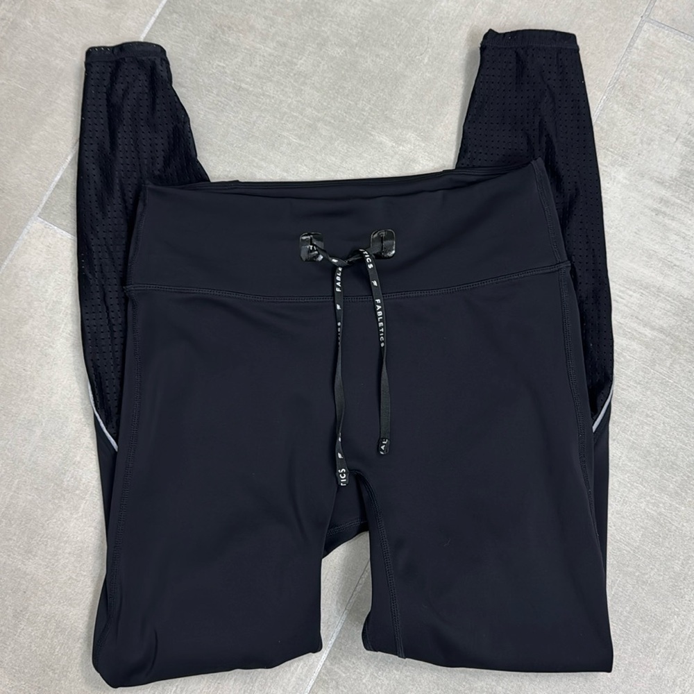 Fabletics Leggings With Drawstring Size Medium - image 1